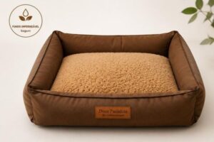 Cama Pet Premium Doce Patinhas – Suede Marrom com Carapinha Marrom